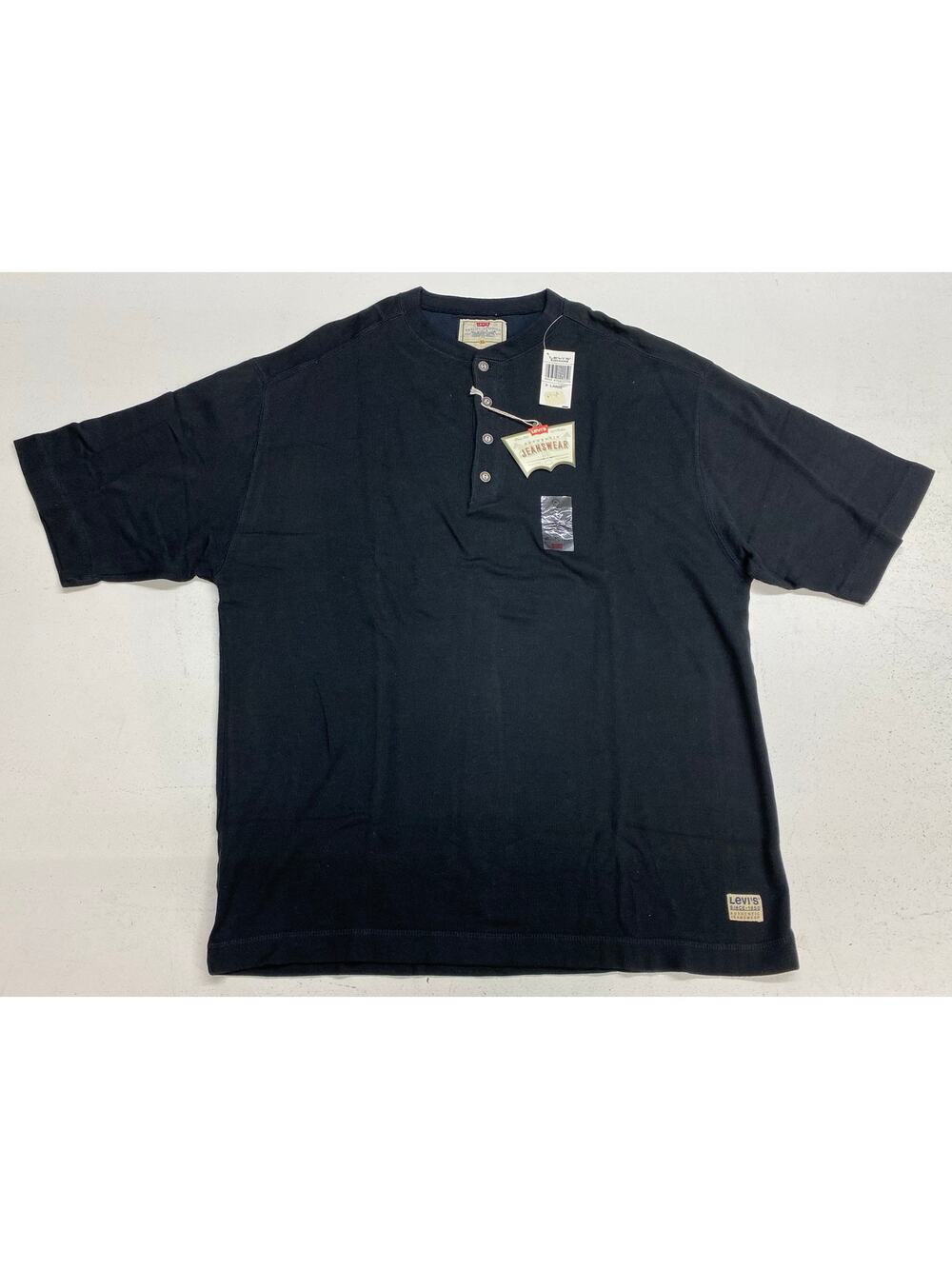 VTG Y2K DEADSTOCK Men Levi's henley metal 1/4 button ribbed short sleeve shirt